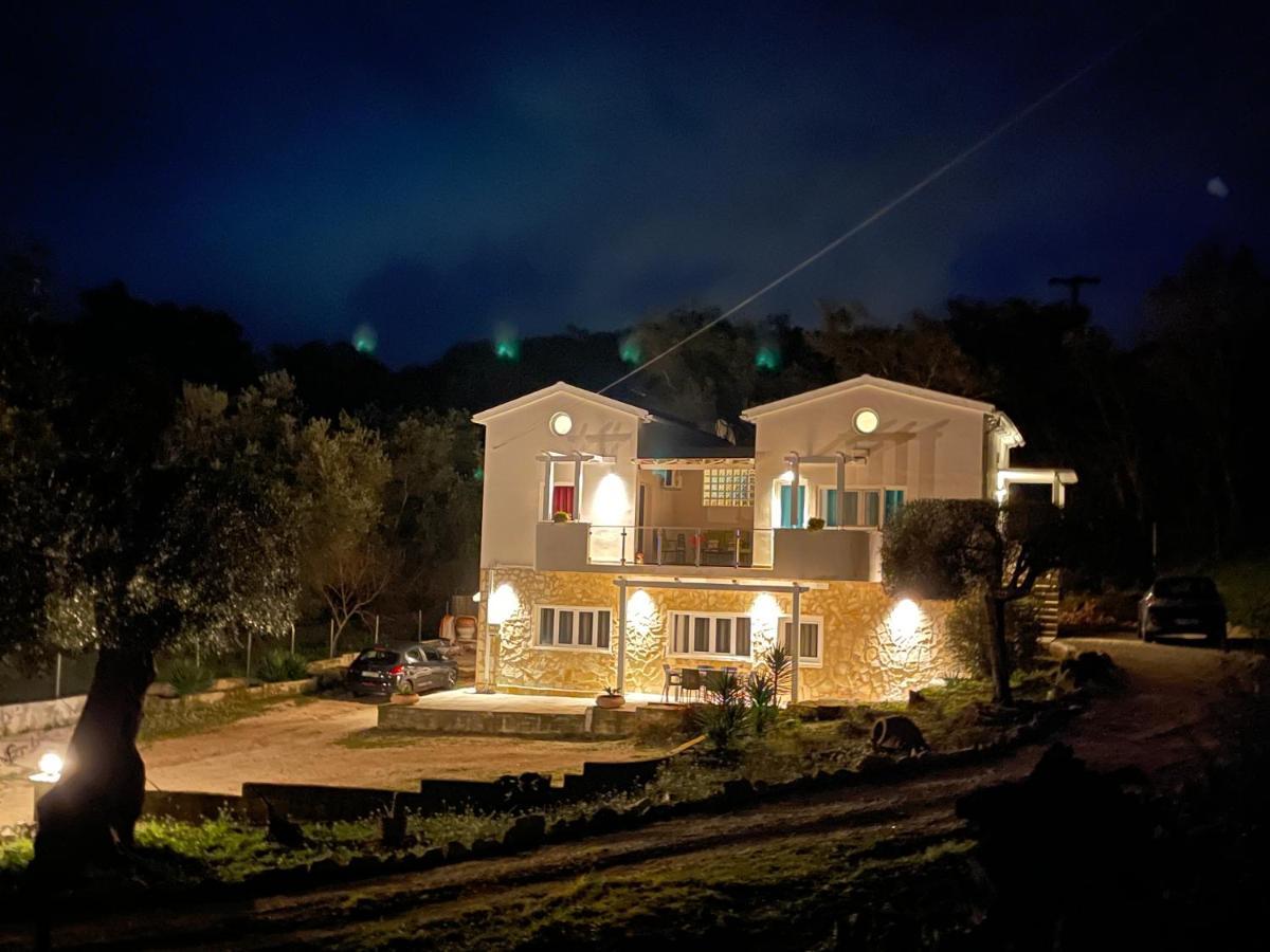 Armoniahousesuites Peritheia Zewnętrze zdjęcie
